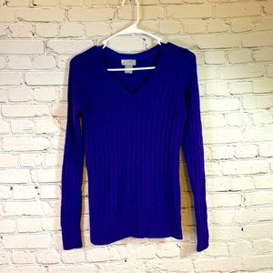 Classic Purple Wool Blend V-neck Cable Knit Sweater Size Medium